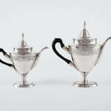 Georg Christoph Neuss. MULTI MEDIA COFFEE POT AND HOT MILK JUG WITH VINE FRIEZE - photo 3