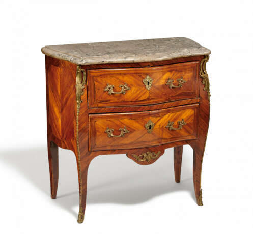 France. SMALL WOODEN DRAWER LOUIS XV - фото 1