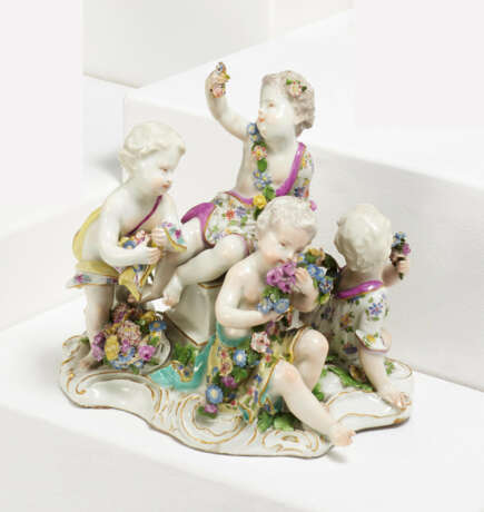 Meissen. PORCELAIN ENSEMBLE OF CUPID FIGURINES AS AN ALLEGORY TO SPRING - photo 1