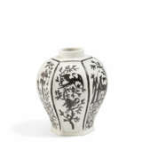 Meissen. PORCELAIN TEA CADDY WITH SILVER CHINESE - photo 1