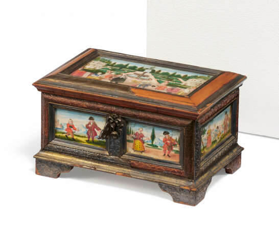 South Germany. SMALL WOODEN JEWELLERY BOX WITH GALANT SCENES - фото 1