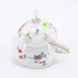 Meissen. RARE SMALL FOOTED PORCELAIN SAUCIERE WITH KAKIEMON DECOR - photo 6