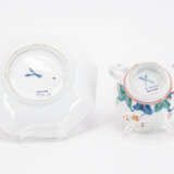 Meissen. OCTOGONAL PORCELAIN CUP AND FITTING SAUCER WITH CONTINUOUS KAKIEMON DECOR - photo 6