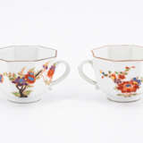 Meissen. PAIR OF OCTAGONAL DOUBLE-HANDLED PORCELAIN CUPS - photo 3