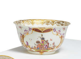 Meissen. PORCELAIN SLOP BOWL WITH INTRICATE CHINOISERIES