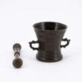 Niederlande oder Niederrhein. BRONZE MORTAR AND PESTLE - photo 3