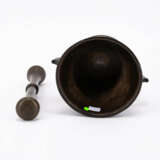 Niederlande oder Niederrhein. BRONZE MORTAR AND PESTLE - фото 5