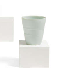 Edmund de Waal. Becher