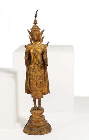 STANDING BRONZE BUDDAH IN ABHAYA MUDRA ON STEPPED BASE - photo 1