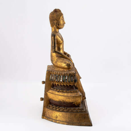 BRONZE BUDDAH SHAKYAMUNI IN BHUMISPARSHA MUDRA - photo 4