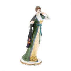 Meissen. PORCELAIN FIGURINE OF A LADY WITH A STOLE