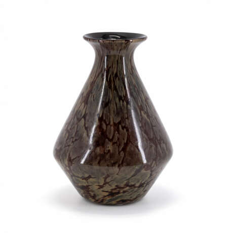 Charles Schneider, Charles. "Schneider".. DOUBLE-CONIC GLASS VASE WITH DARK DECOR "JADES" - фото 1