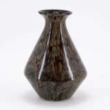 Charles Schneider, Charles. "Schneider".. DOUBLE-CONIC GLASS VASE WITH DARK DECOR "JADES" - фото 4