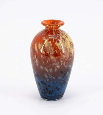 Charles Schneider, Charles. "Schneider".. SMALL GLASS BALUSTER VASE "JADES" - photo 3