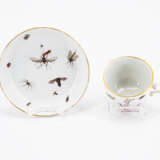 Meissen. PORCELAIN CUP AND SAUCER WITH FLORAL RELIEFS AND INSECT PAINTINGS - photo 5