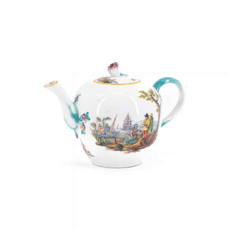 Meissen. PORCELAIN TEA POT WITH SHOPPING SCENES AND MOULDED FLOWERS - photo 6