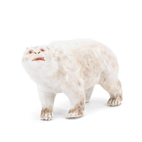 Meissen. PORCELAIN FIGURINE OF A POLAR BEAR - фото 1