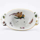 Meissen. SMALL PORCELAIN SERVING BASKET WITH SEASONAL MASCARONS - photo 6