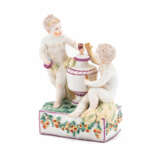 Ludwigsburg. PORCELAIN PAIR OF CUPID FIGURINES AS AN ALLEGORY OF THE AUTUMN - фото 1