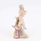 Frankenthal. PORCELAIN FIGURINES OF CUPIDS MAKING MUSIC ON A ROCAILLE BASE - фото 4