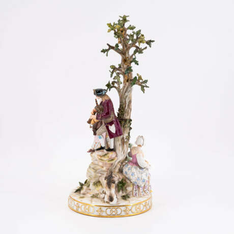 Meissen. EXCEPTIONAL PORCELAIN MUSICIAN ENSEMBLE AT THE TREE - photo 2