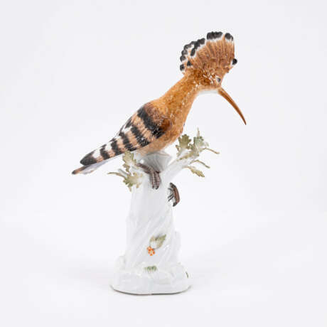 Meissen. PORCELAIN HOOPPOE ON A TRUNK WITH MAY BUG - photo 4