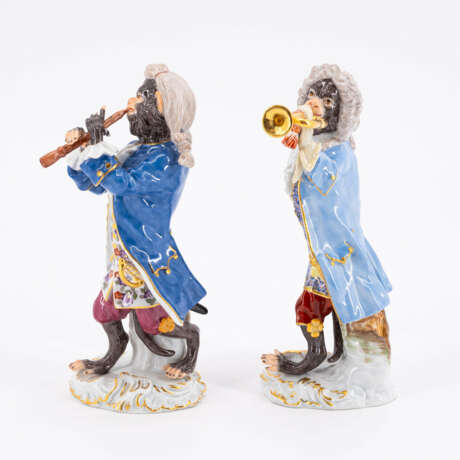 Meissen. NINE PORCELAIN FIGURINES AND A MUSIC STAND FROM THE "AFFENKAPELLE" ("APE CHAPEL") - photo 18