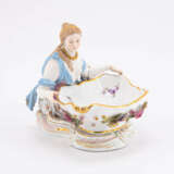 Meissen. LARGE PORCELAIN SPICE JAR WITH LYING LADY - фото 4