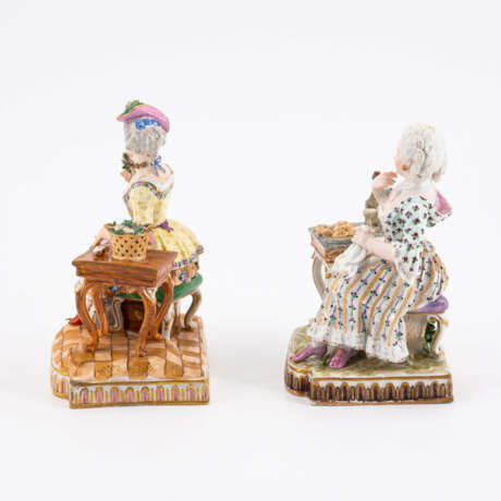 Meissen. PORCELAIN FIGURINES OF FIVE SEATED LADIES AT TABLES AS ALLEGORIES OF THE FIVE SENSES - photo 6