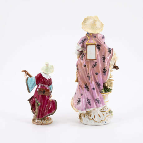 Meissen. LARGE PORCELAIN FIGURINE OF A MALABAR PLAYING THE HURDY-GURDY AND A SMALL PORCELAIN FIGURINE OF A MALABAR PLAYING THE LYRE - photo 3