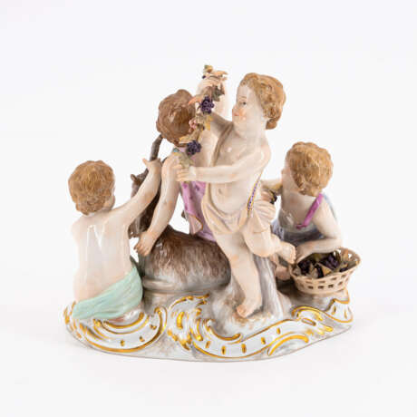 Meissen. PORCELAIN BACCHANTE GROUP WITH GOAT AS AN ALLEGORY OF "AUTUMN" - photo 5