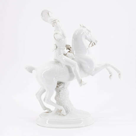 Meissen. PORCELAIN CUIRASSIER ON HORSEBACK - фото 5