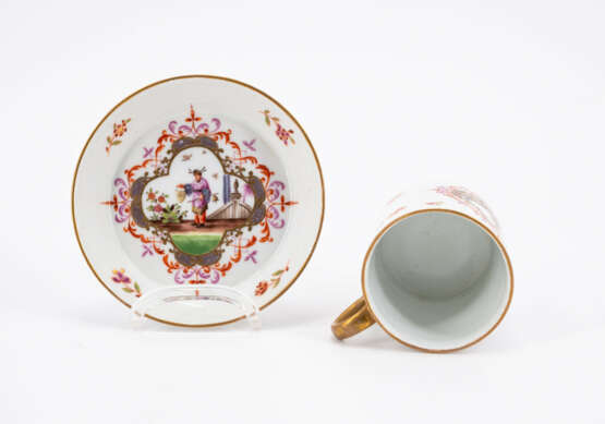 Meissen. Tasse und Untertasse mit Chinoiserien - Foto 5