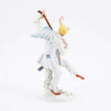 Meissen. PORCELAIN FIGURINE OF A COMEDIAN WITH MANDOLIN - фото 3