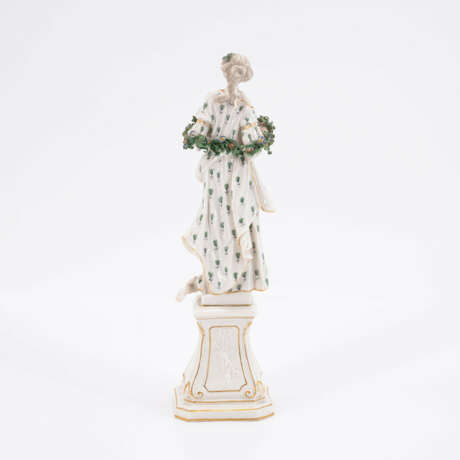 Nymphenburg. PORCELAIN ALLEGORY OF THE SPRING - photo 3