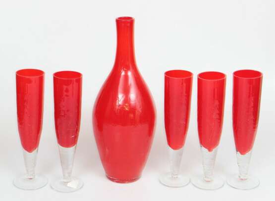 Red glass decanter with five glasses Glass Mid-20th century - photo 3