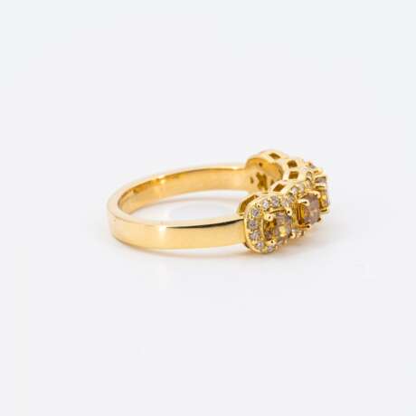 FANCY-COLOUR-DIAMOND-RING - photo 4