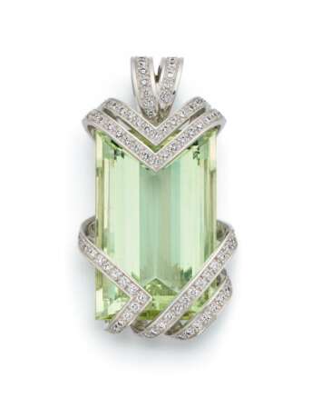 Bucherer. BERYL-DIAMOND-PENDANT - фото 1