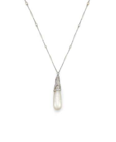 PEARL-DIAMOND-PENDANT-NECKLACE - photo 1