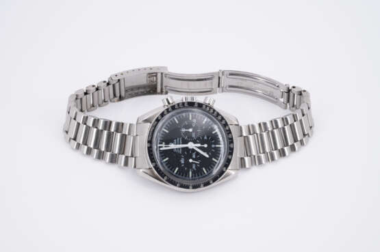 Omega.Speedmaster - photo 2