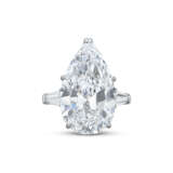 HARRY WINSTON DIAMOND RING - photo 1