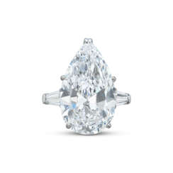 HARRY WINSTON DIAMOND RING