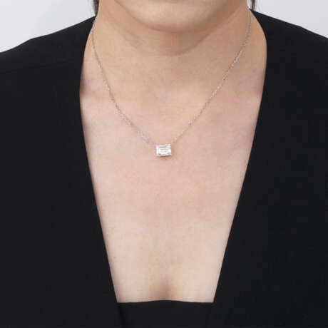 CARTIER DIAMOND PENDENT NECKLACE - photo 5