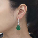 EMERALD AND DIAMOND EARRINGS - фото 3