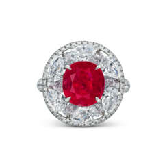 RUBY AND DIAMOND RING