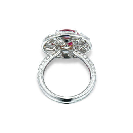 RUBY AND DIAMOND RING - photo 3