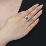 RUBY AND DIAMOND RING - Foto 4