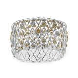 COLOURED DIAMOND AND DIAMOND RING AND BANGLE - photo 4