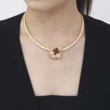 VAN CLEEF & ARPELS GROUP OF DIAMOND AND RUBY JEWELLERY - photo 15