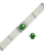 Набор украшений. JADEITE, DIAMOND AND SEED PEARL BRACELET AND RING